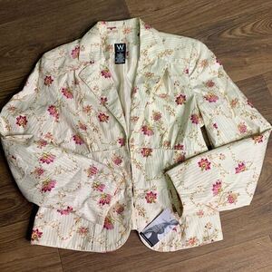 New floral jacket with lace up lower back. Cottage core‎ business casual earthy